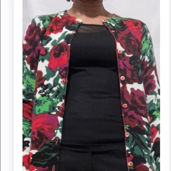 Floral Cardigan by Isaac Mizrahi. - Picture 2 of 7